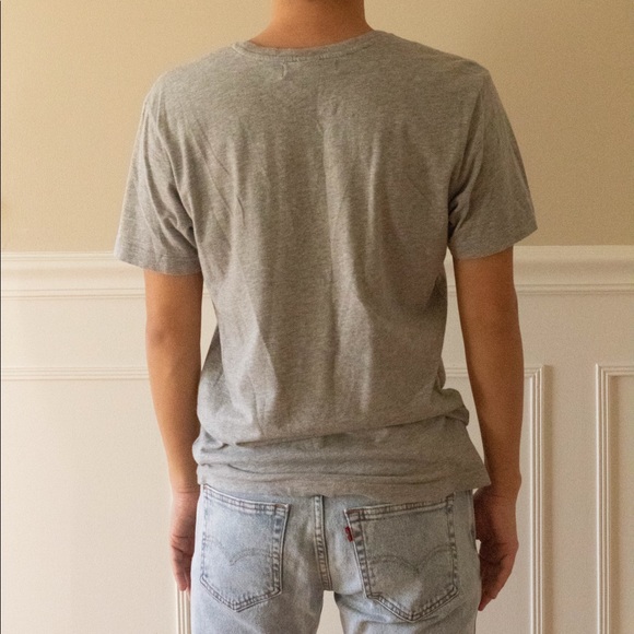 H&M Graphic T Shirt - Picture 2 of 4